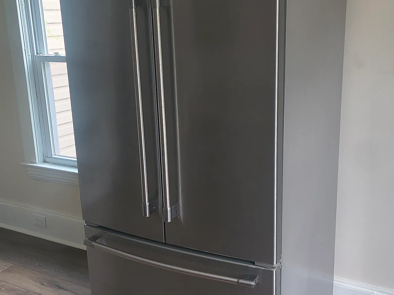 3222 Woodbridge Ave — Photo 4