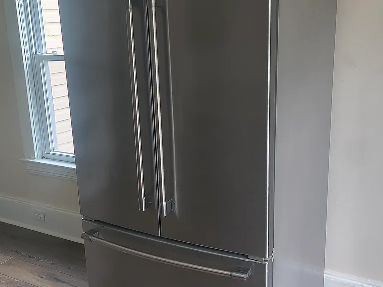 3222 Woodbridge Ave — Photo 4