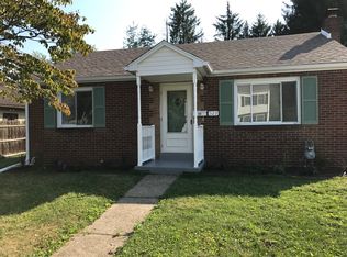 120 Maryland Pl, Jeannette, PA 15644
