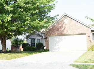 11476 Meadowlark Cir, Fishers, IN
