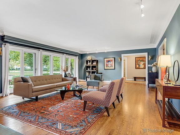5th image of 240 Sunset Ave
