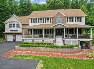 4 Cascade Rd, Warwick, NY 10990