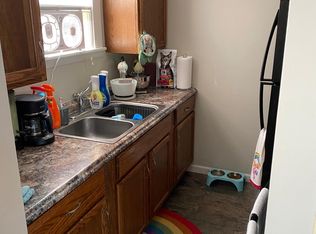 131 Wedgewood Dr #4, Lincoln, NE 68510