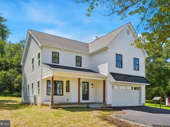 780 E Cedarville Rd, Pottstown, PA 19465