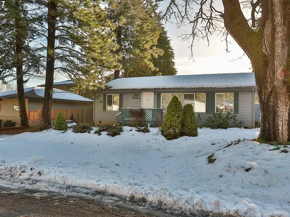 707 NE Tohomish St, White Salmon, WA 98672