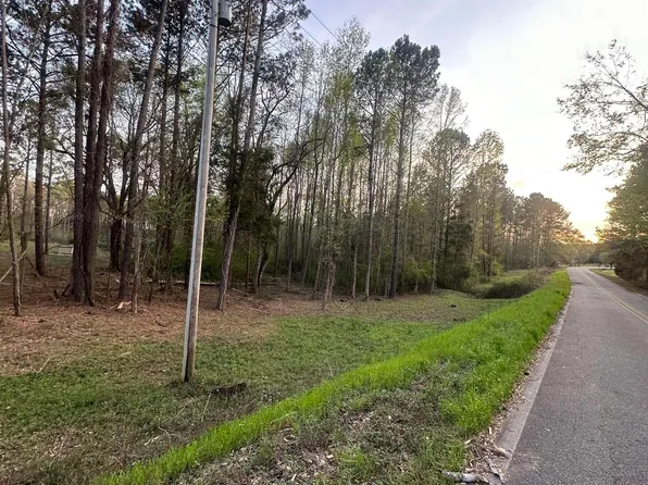 602 Moreland Gill Rd, Woodbury, GA 30293