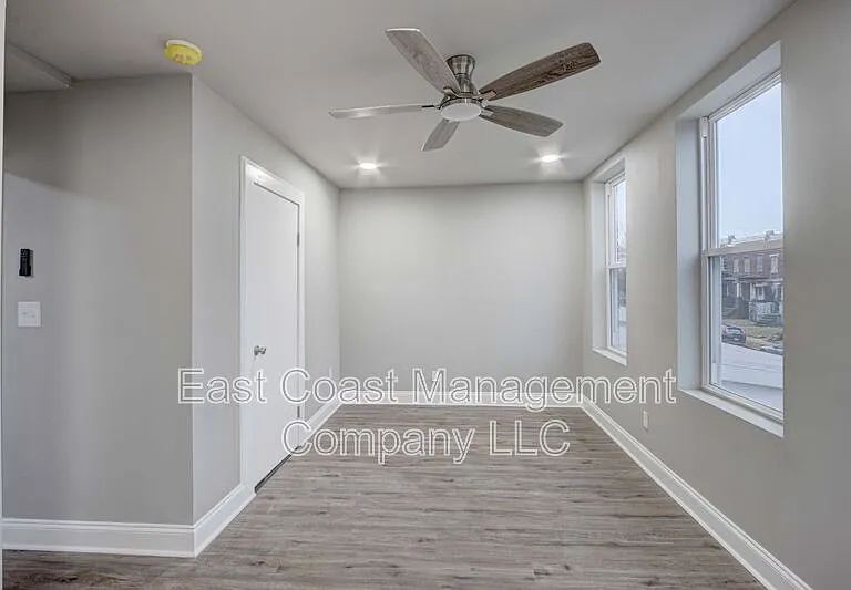 2619 Loyola Northway — Photo 18