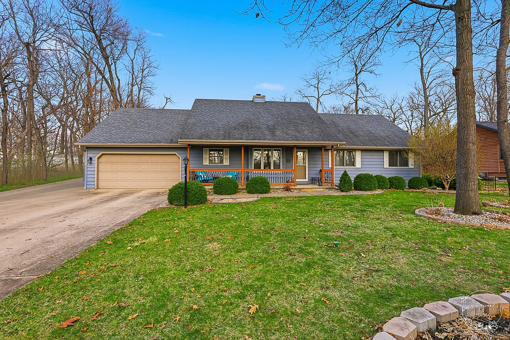 2853 S Forsythia Ln photo 1
