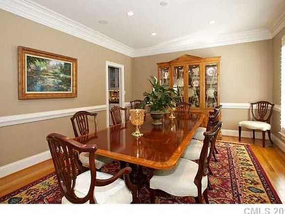 3rd image of 1100 Bellemeade Ln