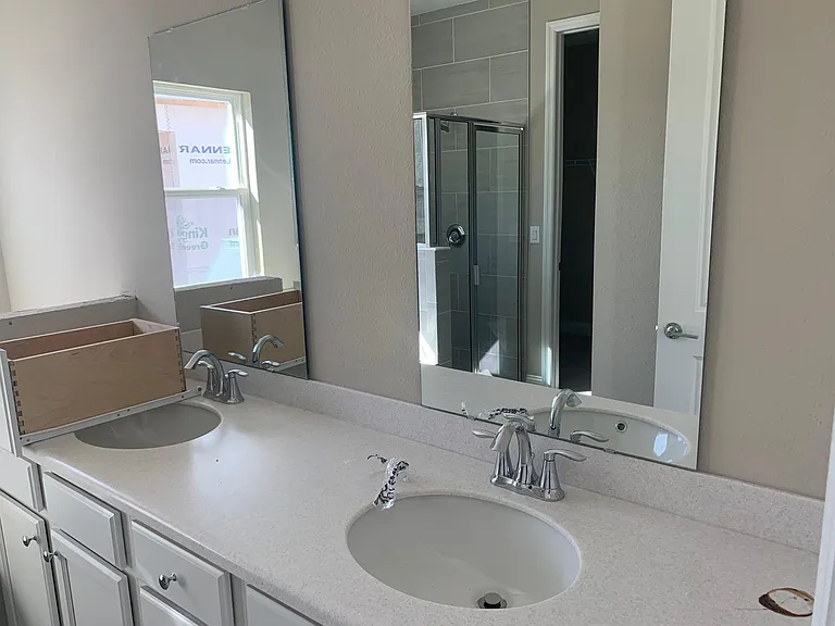 243 Ridgewind Dr — Photo 5