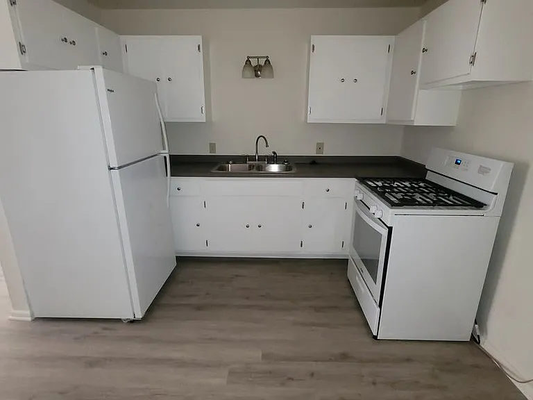 3237-3275B S 99th Ct #3301-3395A — Photo 31