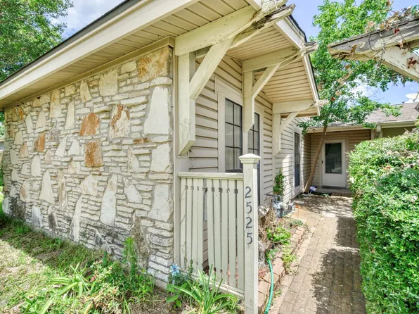 2525 Longmire Dr, College Station, TX 77845
