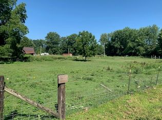 D St SW, Linton, IN 47441