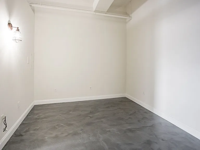 Garfield Lofts — Photo 27