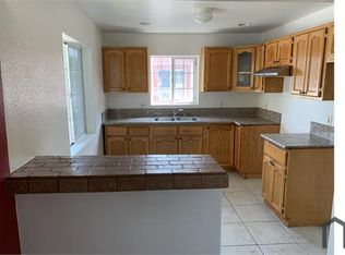 1754 Nadeau St, Los Angeles, CA 90001