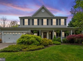 681 Wintergreen Dr, Purcellville, VA 20132
