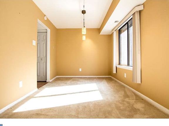 5th image of 5016 W Brigantine Ct