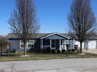 88 Russell Cummins Rd, Falmouth, KY 41040