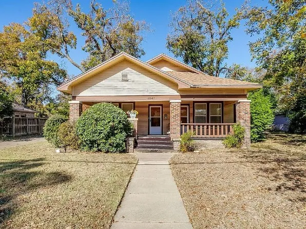 1041 W Vanderbilt St, Stephenville, TX 76401