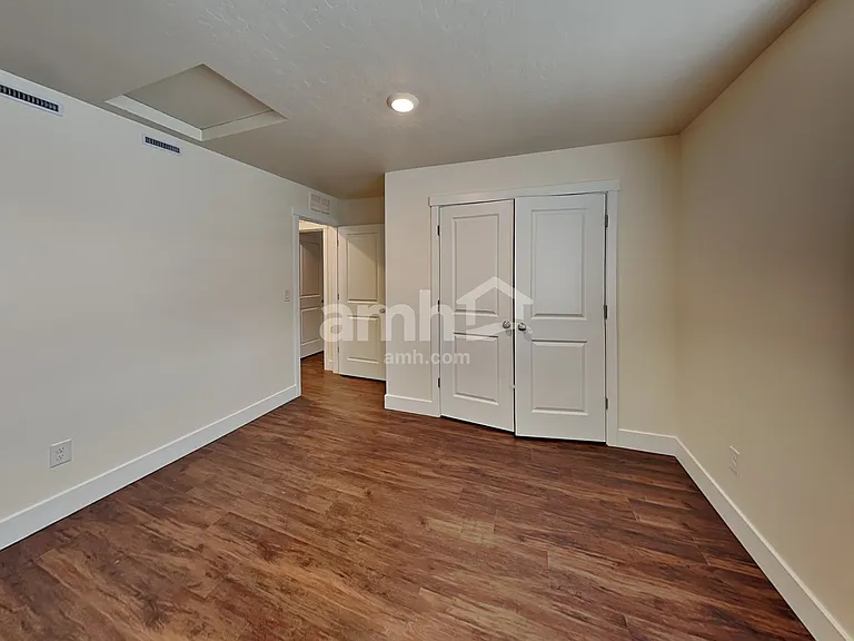 1515 W Afton St — Photo 20