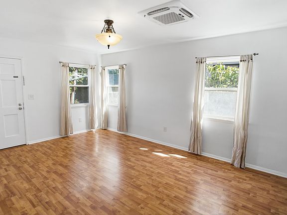 3rd image of 4867 Wiota St