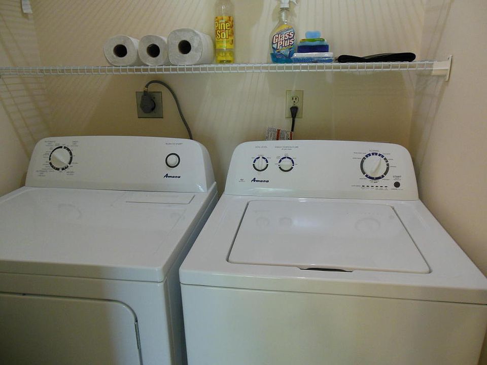 2nd image of 4395 Willow Pond Cir