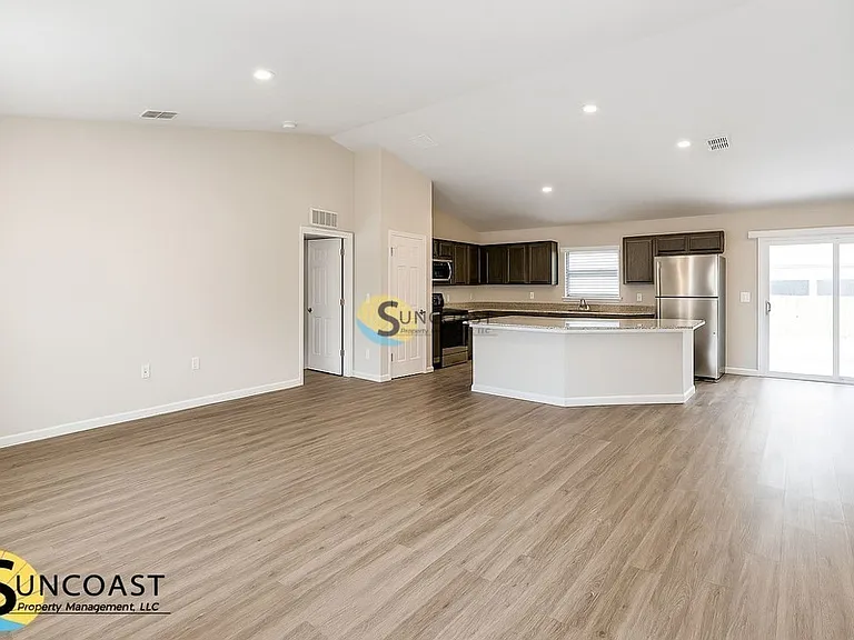 13 Sellner Pl — Photo 4
