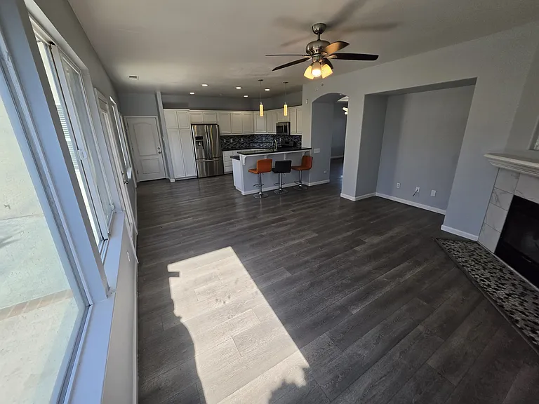 119 Legacy St — Photo 6