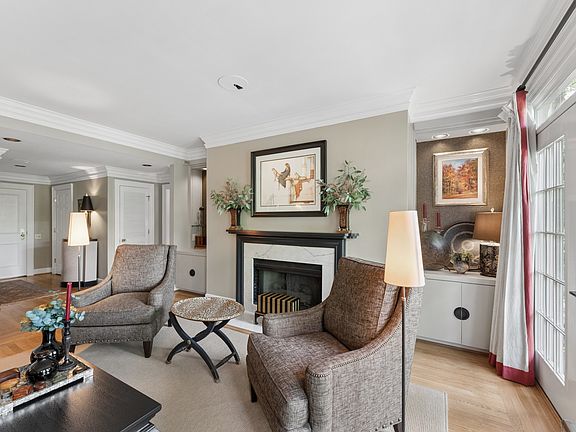 4th image of 3737 W End Ave APT 205
