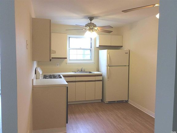 3rd image of 180 Fairharbor Dr #180