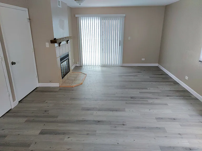 112 Terry Dr #112 — Photo 4