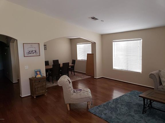 3rd image of 9132 W Kirby Ave