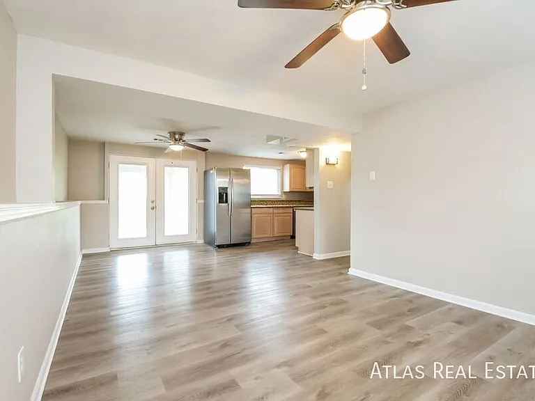 11436 W Kentucky Dr — Photo 2