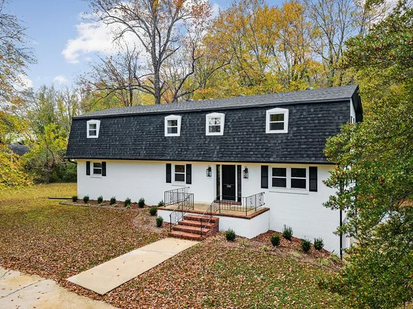 1080 Carol Ln, Cookeville, TN 38501