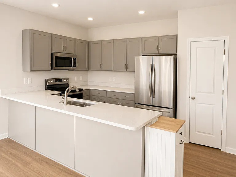 825 Schoolfield Dr — Photo 4