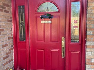 7577 Sandalwood Dr, Indianapolis, IN 46217