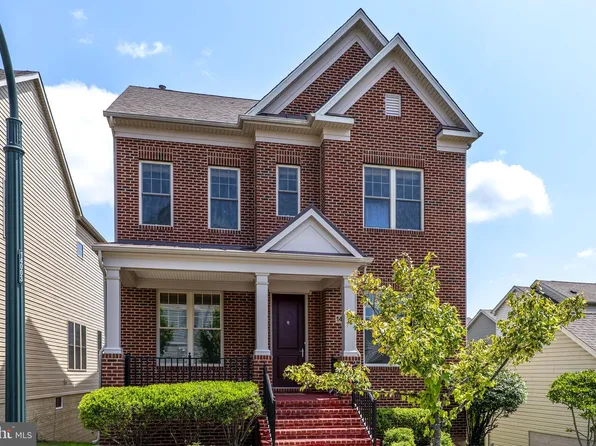 14068 Marketcenter Dr, Clarksburg, MD 20871