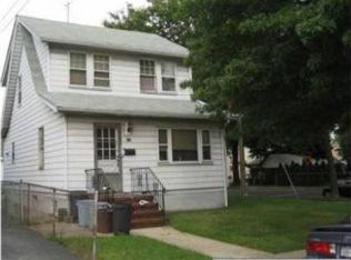 235 Garretson Ave, Staten Island, NY 10305