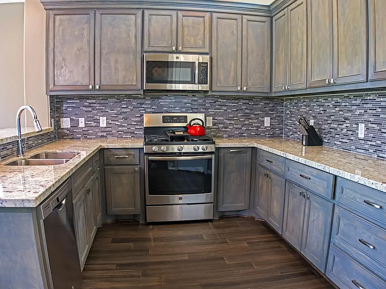 3911 Griggs Rd — Photo 8