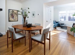 3 Greenway Ct APT 3, Brookline, MA 02446