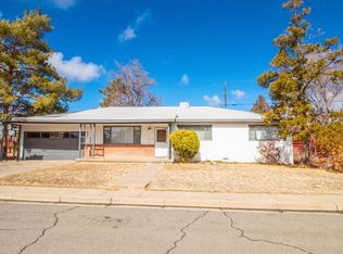 716 Forrest Pl, Farmington, NM 87401