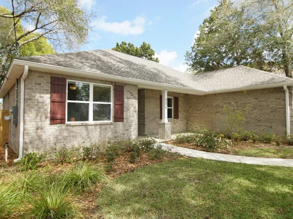 356 Chicago Ave, Valparaiso, FL 32580