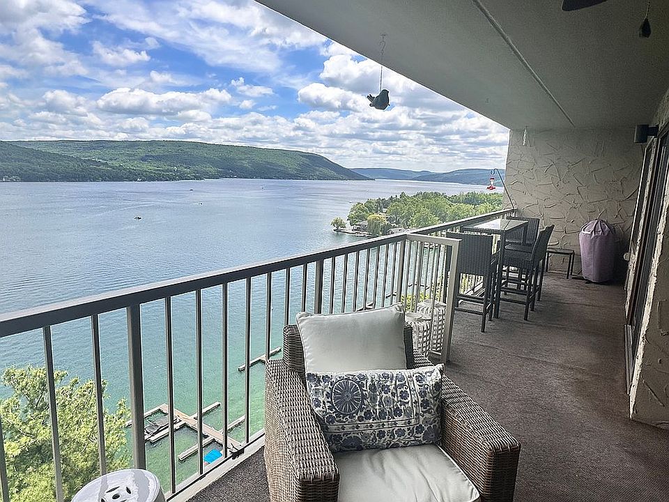 1st image of 110 Cliffside Dr