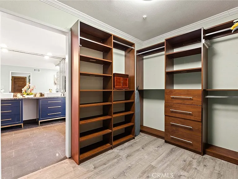 4007 Alta Mesa Studio Ctr — Photo 29