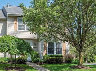 1226 Meadowbrook Dr, Canonsburg, PA