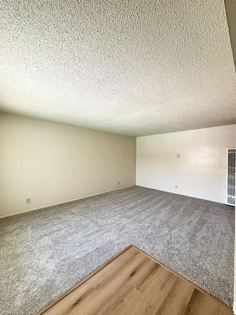 Floor plan 604