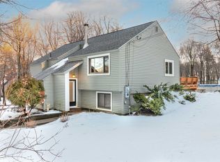 42 Redfield Cir, Derry, NH 03038
