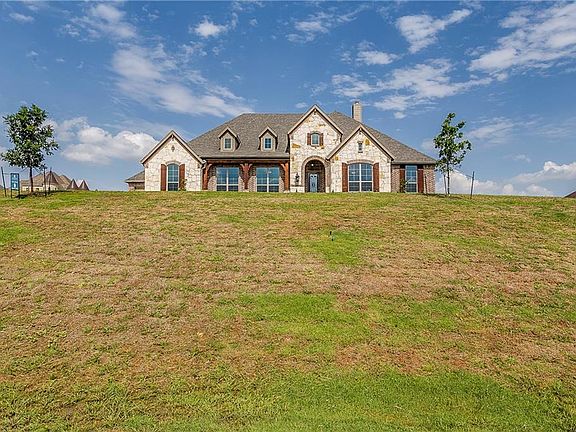2nd image of 12401 Bella Vineyard Dr