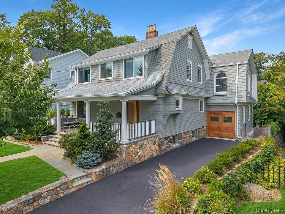 1st image of 10 Wildwood Road