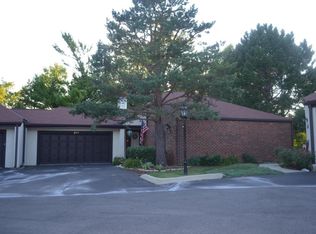 247 Saint Antoine St, Worthington, OH 43085